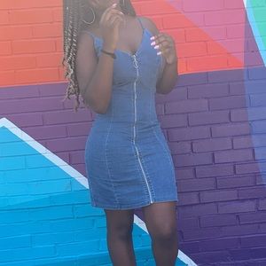 denim dress w/ silver zipper down the middle